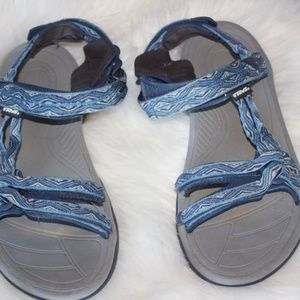sandals